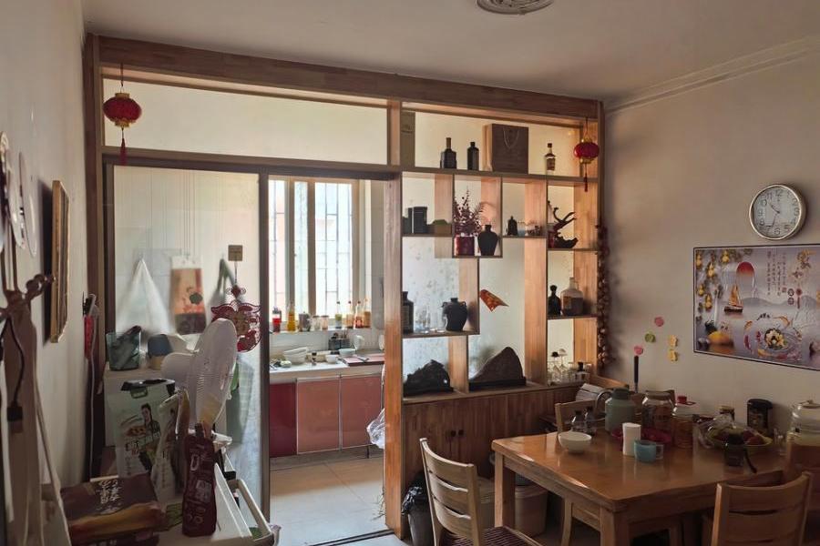 【化工厂家属院】| 高新技术产业开发区化工路40号11幢3单元6层40号、权证号为GX20111295