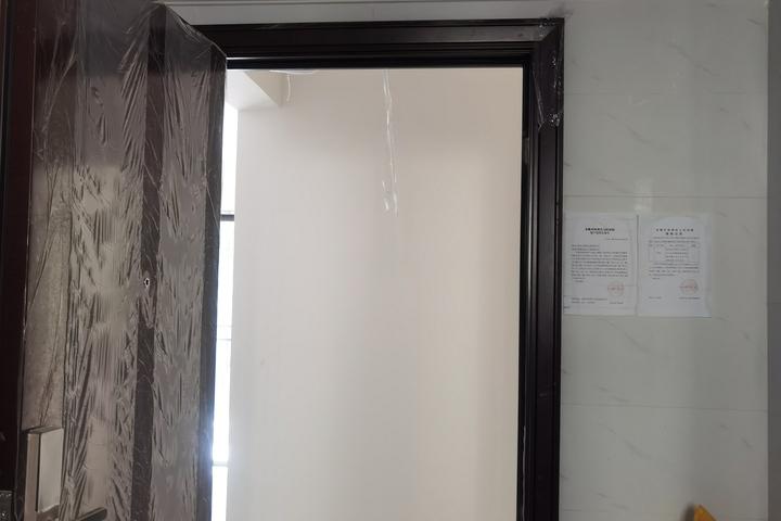 安顺市西秀区虹五路与文轩路交叉口东北侧碧桂园·星湖云境15幢2单元2层2号房屋