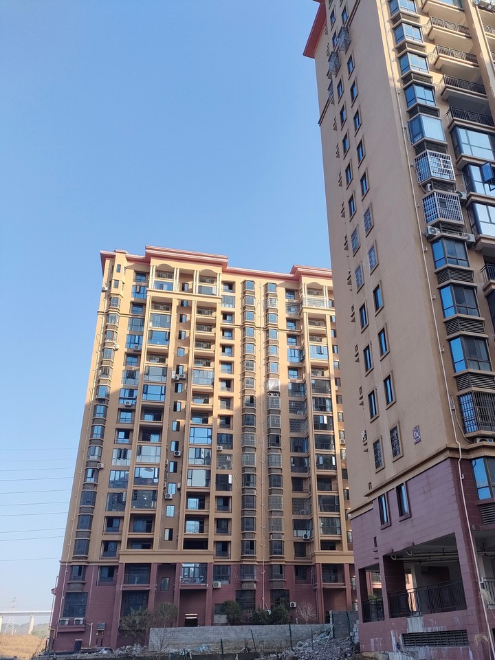 宁乡市玉潭镇三环路(福临门名郡)19栋114室