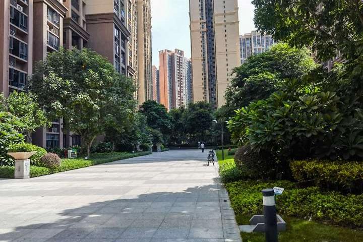 热点关注中山市西区翠景道南17号剑桥郡花园4区15幢101房的房地产及