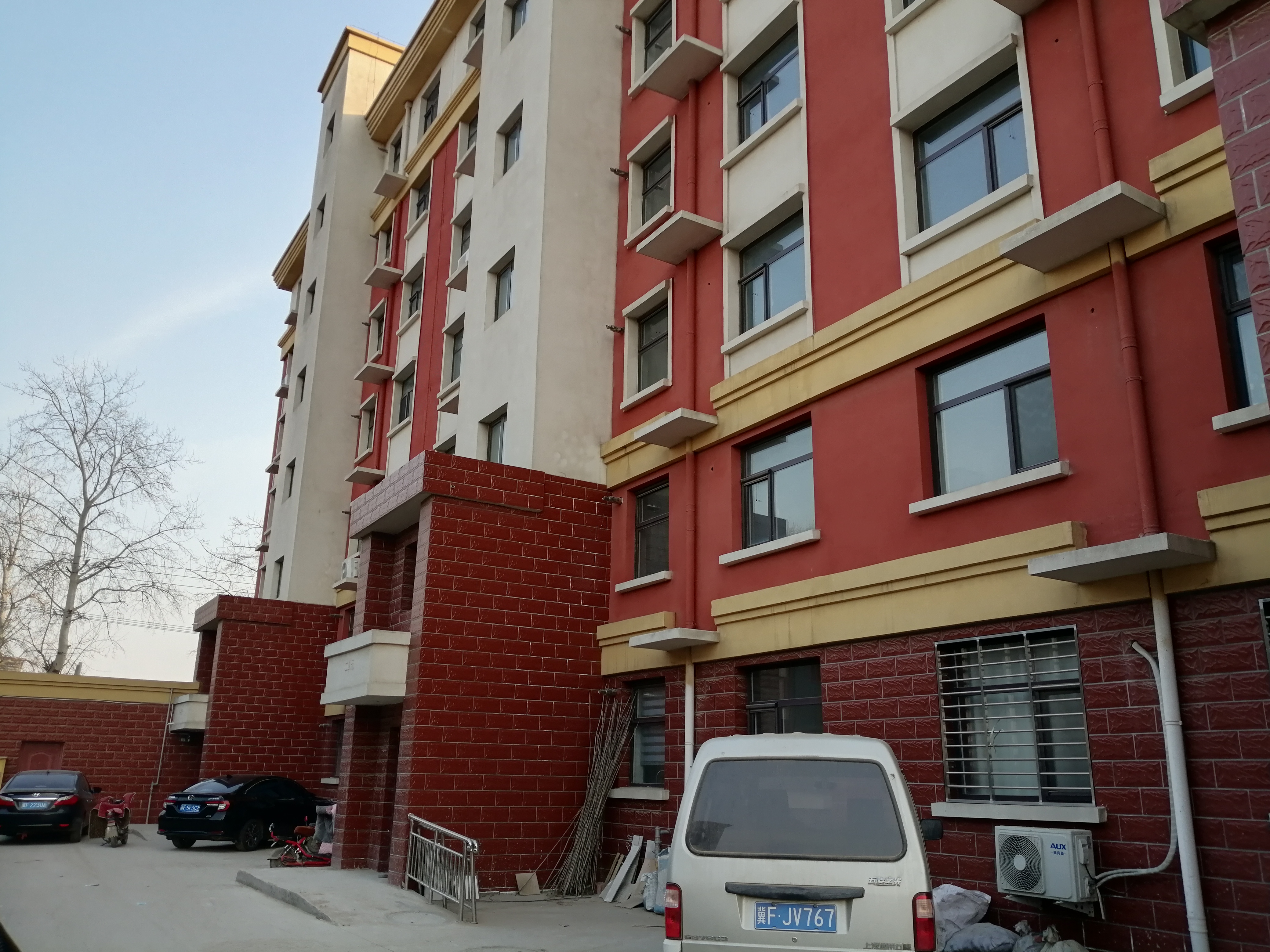 已流拍保定市清苑区东闾乡韦各庄村田园牧歌小区1号楼3单元701室的