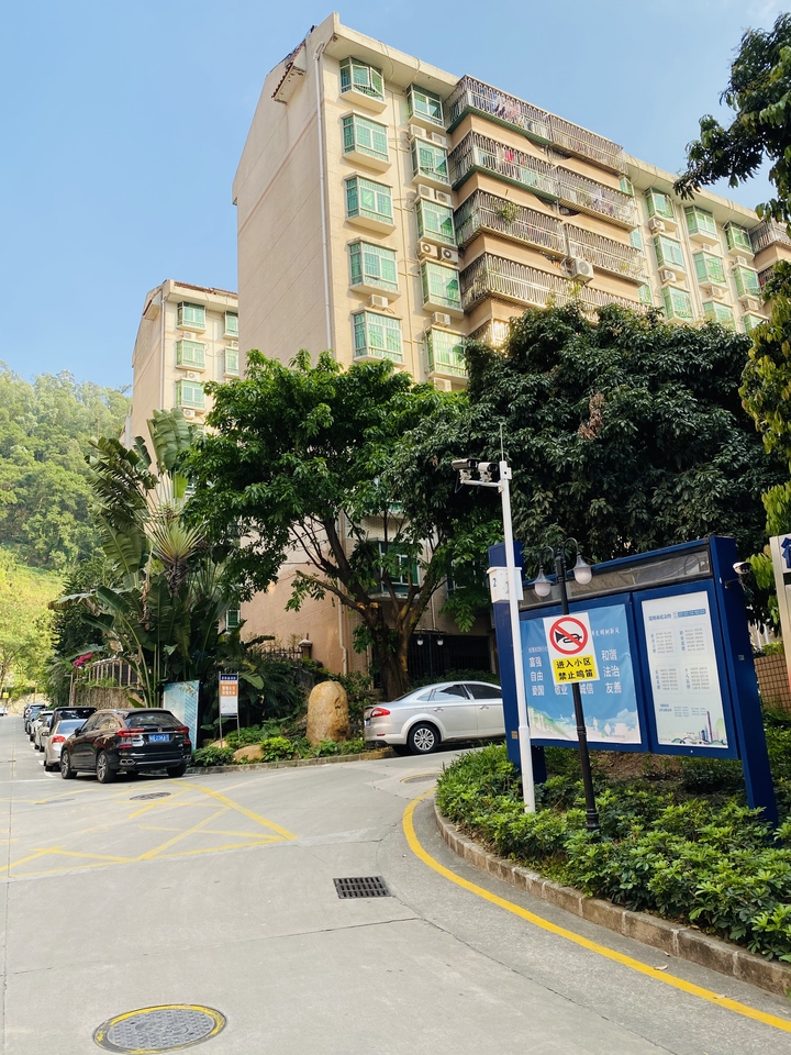 深圳市罗湖区金稻田路绿景山庄15栋502,深圳罗湖法拍房-房天下