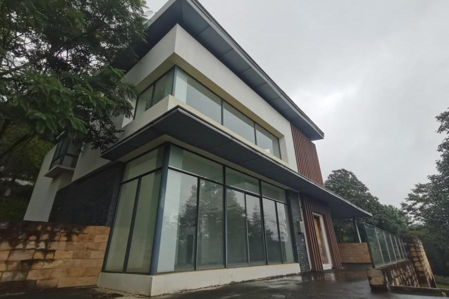 热点关注宜良县汤池镇春城湖畔度假村沁风御庭小区hcrv23房屋即将拍卖