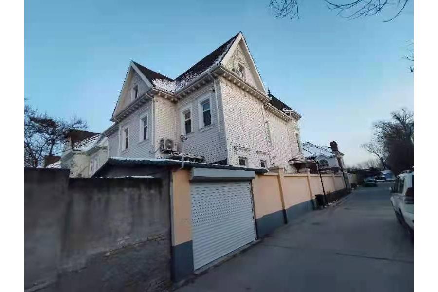 北京市昌平区北七家镇八仙别墅东里1023号别墅一栋,北京昌平法拍房-房