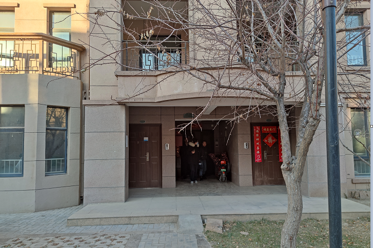 银川市兴庆区掌政镇纬二路以南檀溪鸣翠半岛b区11号楼2