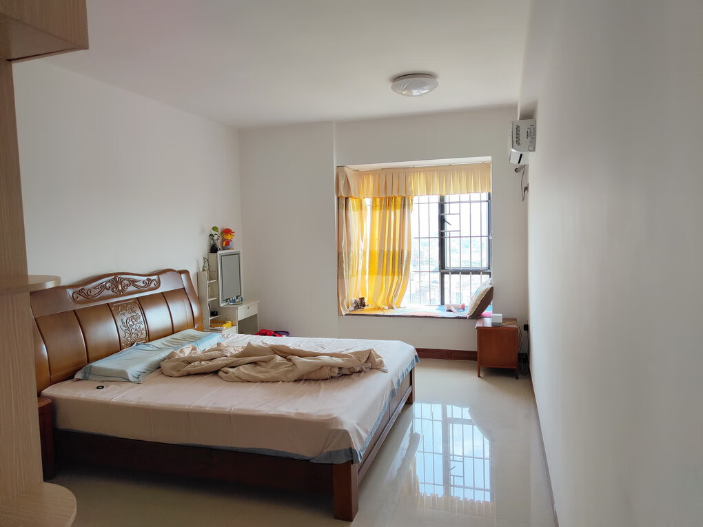 罗定市罗城街道电塔路104号金碧豪庭2号楼2103房即将拍卖!起拍价52.